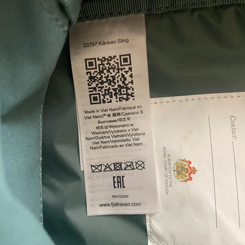Fjallraven Kånken Mini Backpack/ Crossbody in Green and Coral - Picture 8 of 12